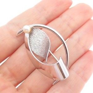CURTIS CREATIONS Sterling Silver Vintage Real Pearl Modernist Flower Pin Brooch